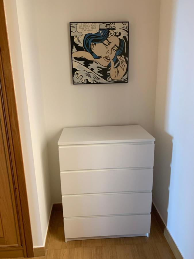 Apartamentos Alocea ア・コルーニャ エクステリア 写真